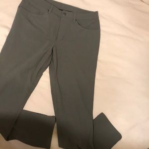 Lulu lemon men’s pants. Tag was removed but never worn